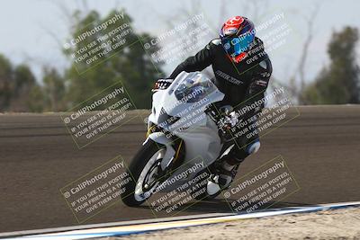 media/Nov-02-2025-Lets Ride (Sun) [[f7a3caa734]]/C Group/1140am (Turn 2 Inside)/